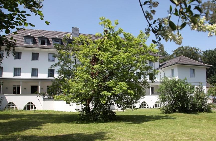 Haus Venusberg Jugendbildungsstaette Bonn酒店 外观 照片