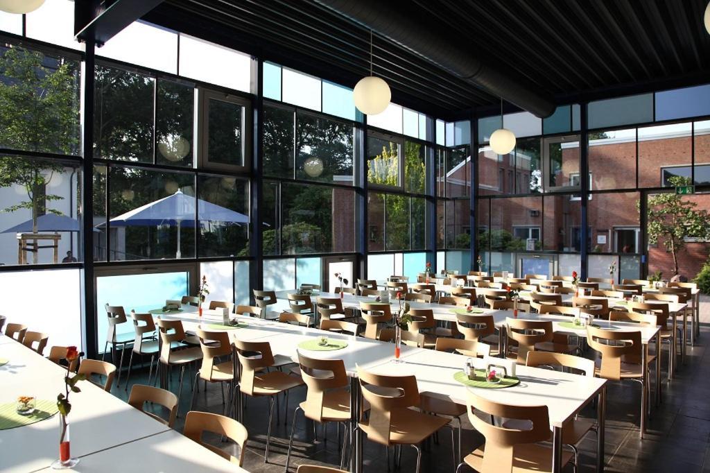 Haus Venusberg Jugendbildungsstaette Bonn酒店 外观 照片